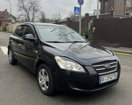 Черный Киа Сид, объемом двигателя 1.4 л и пробегом 334 тыс. км за 3999 $, фото 3 на Automoto.ua