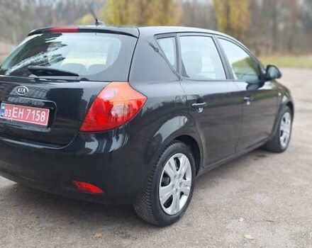 Черный Киа Сид, объемом двигателя 1.6 л и пробегом 220 тыс. км за 5850 $, фото 13 на Automoto.ua