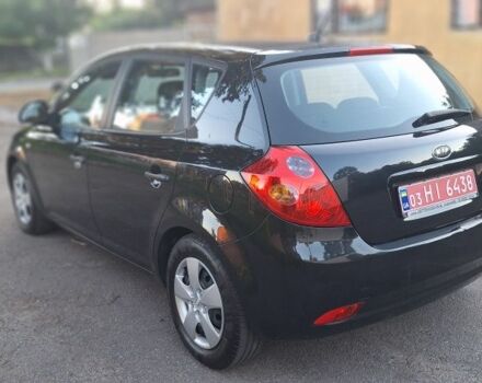 Чорний Кіа Сід, об'ємом двигуна 4 л та пробігом 170 тис. км за 5650 $, фото 5 на Automoto.ua