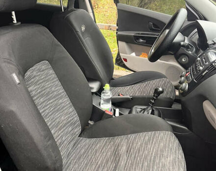 Черный Киа Сид, объемом двигателя 1.4 л и пробегом 359 тыс. км за 4200 $, фото 9 на Automoto.ua