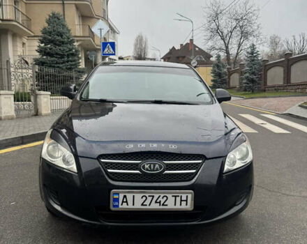 Черный Киа Сид, объемом двигателя 1.4 л и пробегом 334 тыс. км за 3999 $, фото 2 на Automoto.ua