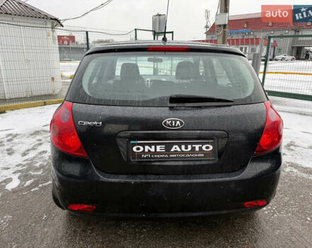 Чорний Кіа Сід, об'ємом двигуна 1.6 л та пробігом 247 тис. км за 5590 $, фото 5 на Automoto.ua