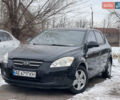Чорний Кіа Сід, об'ємом двигуна 1.4 л та пробігом 200 тис. км за 4450 $, фото 2 на Automoto.ua