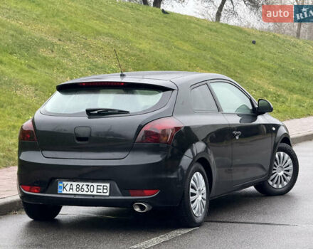 Черный Киа Сид, объемом двигателя 1.4 л и пробегом 215 тыс. км за 4600 $, фото 3 на Automoto.ua