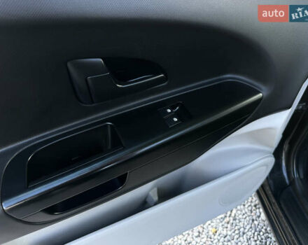 Чорний Кіа Сід, об'ємом двигуна 1.4 л та пробігом 226 тис. км за 5900 $, фото 28 на Automoto.ua