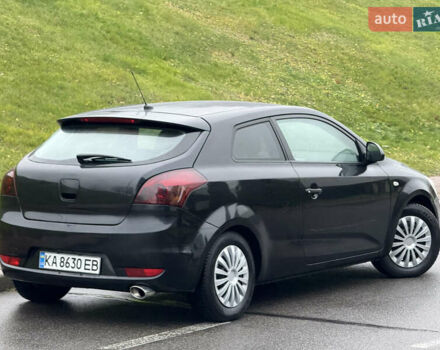Черный Киа Сид, объемом двигателя 1.4 л и пробегом 215 тыс. км за 4600 $, фото 13 на Automoto.ua