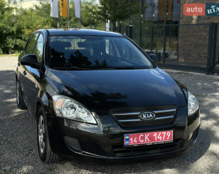 Чорний Кіа Сід, об'ємом двигуна 1.4 л та пробігом 226 тис. км за 5900 $, фото 1 на Automoto.ua