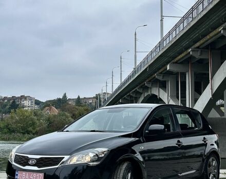 Чорний Кіа Сід, об'ємом двигуна 1.4 л та пробігом 178 тис. км за 6800 $, фото 8 на Automoto.ua