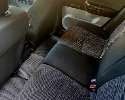 Черный Киа Сид, объемом двигателя 1.4 л и пробегом 140 тыс. км за 5000 $, фото 4 на Automoto.ua