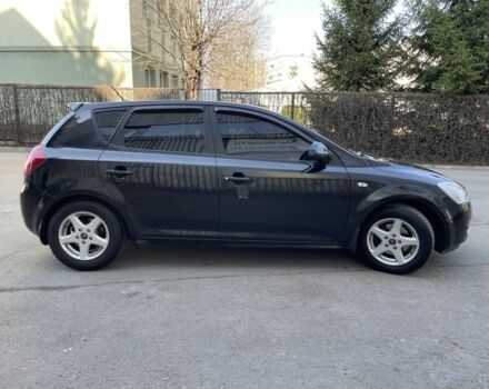Киа Сид 2009 в Киеве на Automoto.ua Черный Киа Сид, объемом двигателя 1.6 л и пробегом 222 тыс. км за 5700 $, фото 1 на Automoto.ua