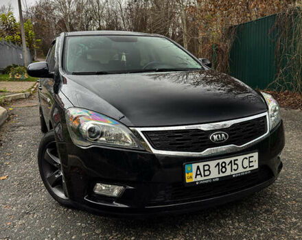 Чорний Кіа Сід, об'ємом двигуна 1.59 л та пробігом 113 тис. км за 8767 $, фото 6 на Automoto.ua