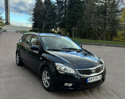 Кіа Сід 2009 у Житомирі на Automoto.ua Чорний Кіа Сід, об'ємом двигуна 1.59 л та пробігом 168 тис. км за 6700 $, фото 1 на Automoto.ua
