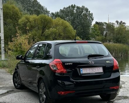 Чорний Кіа Сід, об'ємом двигуна 1.4 л та пробігом 178 тис. км за 6800 $, фото 11 на Automoto.ua