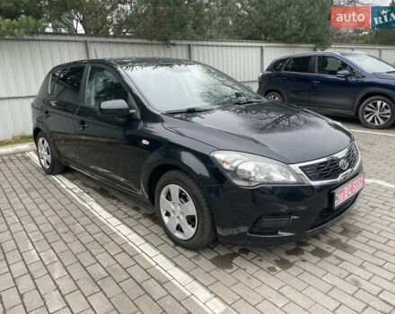 Чорний Кіа Сід, об'ємом двигуна 1.4 л та пробігом 156 тис. км за 5990 $, фото 3 на Automoto.ua