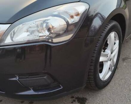 Черный Киа Сид, объемом двигателя 1.4 л и пробегом 215 тыс. км за 6000 $, фото 31 на Automoto.ua