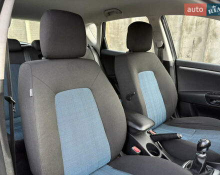 Чорний Кіа Сід, об'ємом двигуна 1.6 л та пробігом 220 тис. км за 6700 $, фото 53 на Automoto.ua