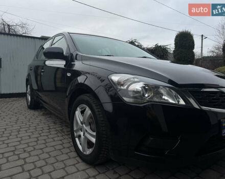 Черный Киа Сид, объемом двигателя 1.4 л и пробегом 215 тыс. км за 5850 $, фото 8 на Automoto.ua