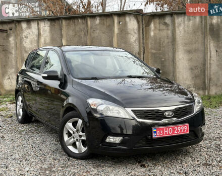 Чорний Кіа Сід, об'ємом двигуна 1.6 л та пробігом 220 тис. км за 6700 $, фото 1 на Automoto.ua