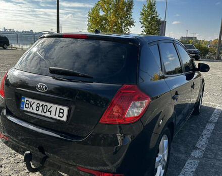 Черный Киа Сид, объемом двигателя 1.6 л и пробегом 272 тыс. км за 7400 $, фото 6 на Automoto.ua