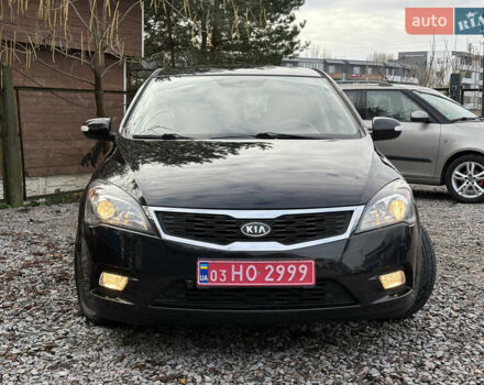 Чорний Кіа Сід, об'ємом двигуна 1.6 л та пробігом 220 тис. км за 6500 $, фото 10 на Automoto.ua