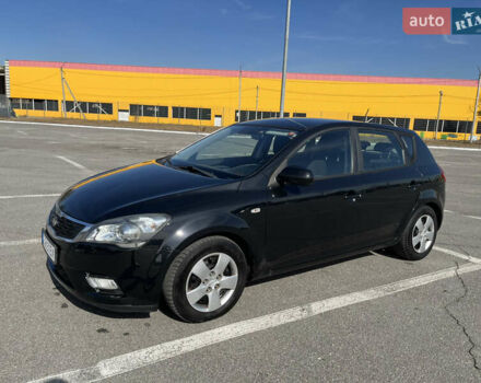 Чорний Кіа Сід, об'ємом двигуна 1.6 л та пробігом 228 тис. км за 6800 $, фото 27 на Automoto.ua