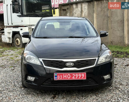 Черный Киа Сид, объемом двигателя 1.6 л и пробегом 220 тыс. км за 6400 $, фото 8 на Automoto.ua