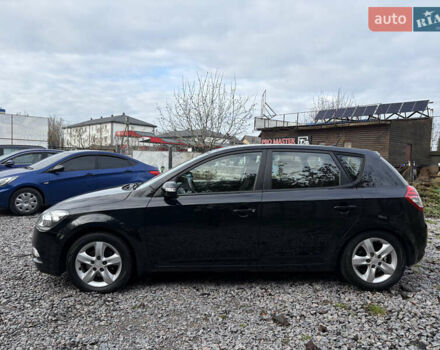 Черный Киа Сид, объемом двигателя 1.6 л и пробегом 220 тыс. км за 6400 $, фото 14 на Automoto.ua
