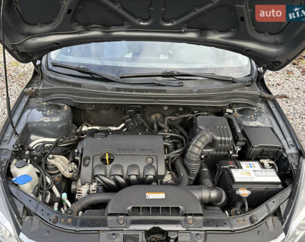 Чорний Кіа Сід, об'ємом двигуна 1.6 л та пробігом 220 тис. км за 6500 $, фото 55 на Automoto.ua