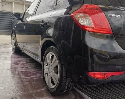 Чорний Кіа Сід, об'ємом двигуна 1.58 л та пробігом 239 тис. км за 6100 $, фото 9 на Automoto.ua