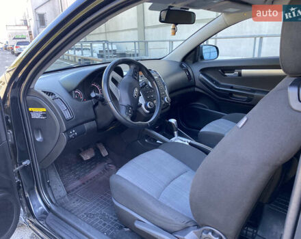 Чорний Кіа Сід, об'ємом двигуна 1.59 л та пробігом 139 тис. км за 7800 $, фото 11 на Automoto.ua