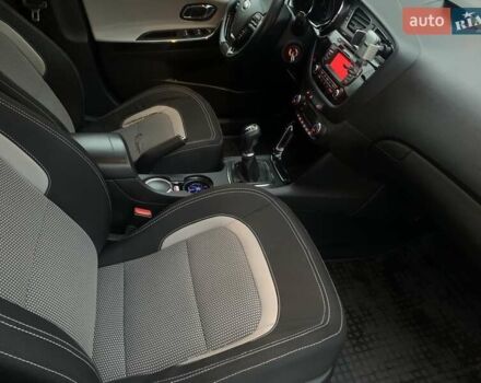 Черный Киа Сид, объемом двигателя 1.6 л и пробегом 204 тыс. км за 10000 $, фото 32 на Automoto.ua