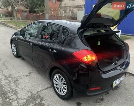 Черный Киа Сид, объемом двигателя 1.6 л и пробегом 204 тыс. км за 10000 $, фото 42 на Automoto.ua