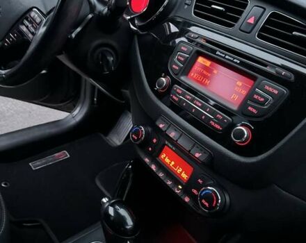 Чорний Кіа Сід, об'ємом двигуна 1.59 л та пробігом 99 тис. км за 10500 $, фото 13 на Automoto.ua