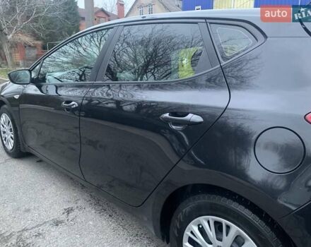 Черный Киа Сид, объемом двигателя 1.6 л и пробегом 204 тыс. км за 10000 $, фото 8 на Automoto.ua