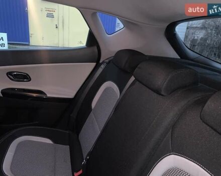 Черный Киа Сид, объемом двигателя 1.6 л и пробегом 204 тыс. км за 10000 $, фото 29 на Automoto.ua