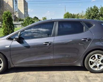 Чорний Кіа Сід, об'ємом двигуна 1.6 л та пробігом 205 тис. км за 10700 $, фото 2 на Automoto.ua