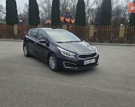 Черный Киа Сид, объемом двигателя 1.59 л и пробегом 94 тыс. км за 11000 $, фото 2 на Automoto.ua