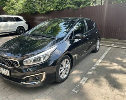 Черный Киа Сид, объемом двигателя 1.6 л и пробегом 80 тыс. км за 15000 $, фото 2 на Automoto.ua