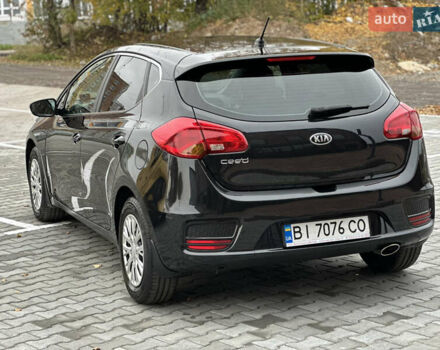 Черный Киа Сид, объемом двигателя 1.6 л и пробегом 68 тыс. км за 13850 $, фото 5 на Automoto.ua