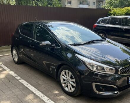 Черный Киа Сид, объемом двигателя 1.6 л и пробегом 80 тыс. км за 15000 $, фото 1 на Automoto.ua