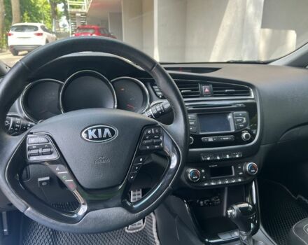 Черный Киа Сид, объемом двигателя 1.6 л и пробегом 80 тыс. км за 15000 $, фото 3 на Automoto.ua