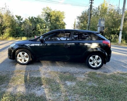 Чорний Кіа Сід, об'ємом двигуна 1.6 л та пробігом 190 тис. км за 5250 $, фото 7 на Automoto.ua