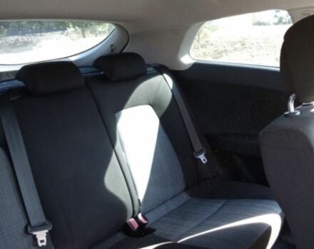 Черный Киа Сид, объемом двигателя 1.6 л и пробегом 182 тыс. км за 4500 $, фото 2 на Automoto.ua