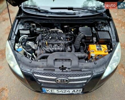 Черный Киа Сид, объемом двигателя 1.6 л и пробегом 283 тыс. км за 5250 $, фото 12 на Automoto.ua