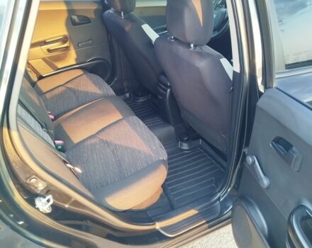 Черный Киа Сид, объемом двигателя 1.6 л и пробегом 200 тыс. км за 5499 $, фото 14 на Automoto.ua