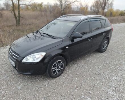 Черный Киа Сид, объемом двигателя 1.6 л и пробегом 282 тыс. км за 5300 $, фото 4 на Automoto.ua