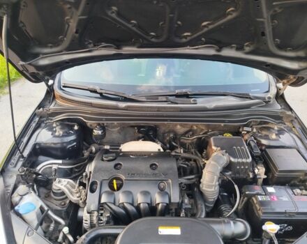 Черный Киа Сид, объемом двигателя 1.6 л и пробегом 200 тыс. км за 5499 $, фото 5 на Automoto.ua