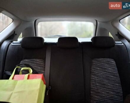 Черный Киа Сид, объемом двигателя 1.6 л и пробегом 283 тыс. км за 5250 $, фото 13 на Automoto.ua