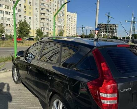 Черный Киа Сид, объемом двигателя 1.6 л и пробегом 300 тыс. км за 5800 $, фото 4 на Automoto.ua