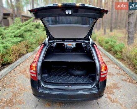 Черный Киа Сид, объемом двигателя 1.6 л и пробегом 283 тыс. км за 5250 $, фото 11 на Automoto.ua